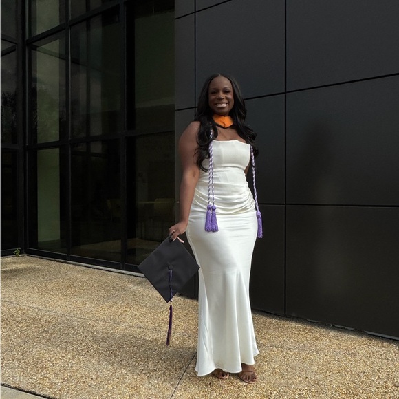 HOUSE OF CB IVORY STRAPLESS CORSET DRESS - Picture 2 of 5